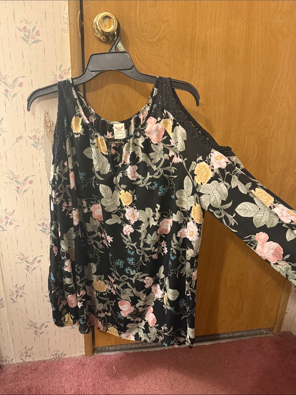 Faded Glory Black Cold-Shoulder Floral Blouse with Pink & Yellow Roses